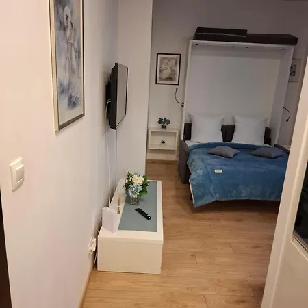 Zlatarooms 202 * Warszawa